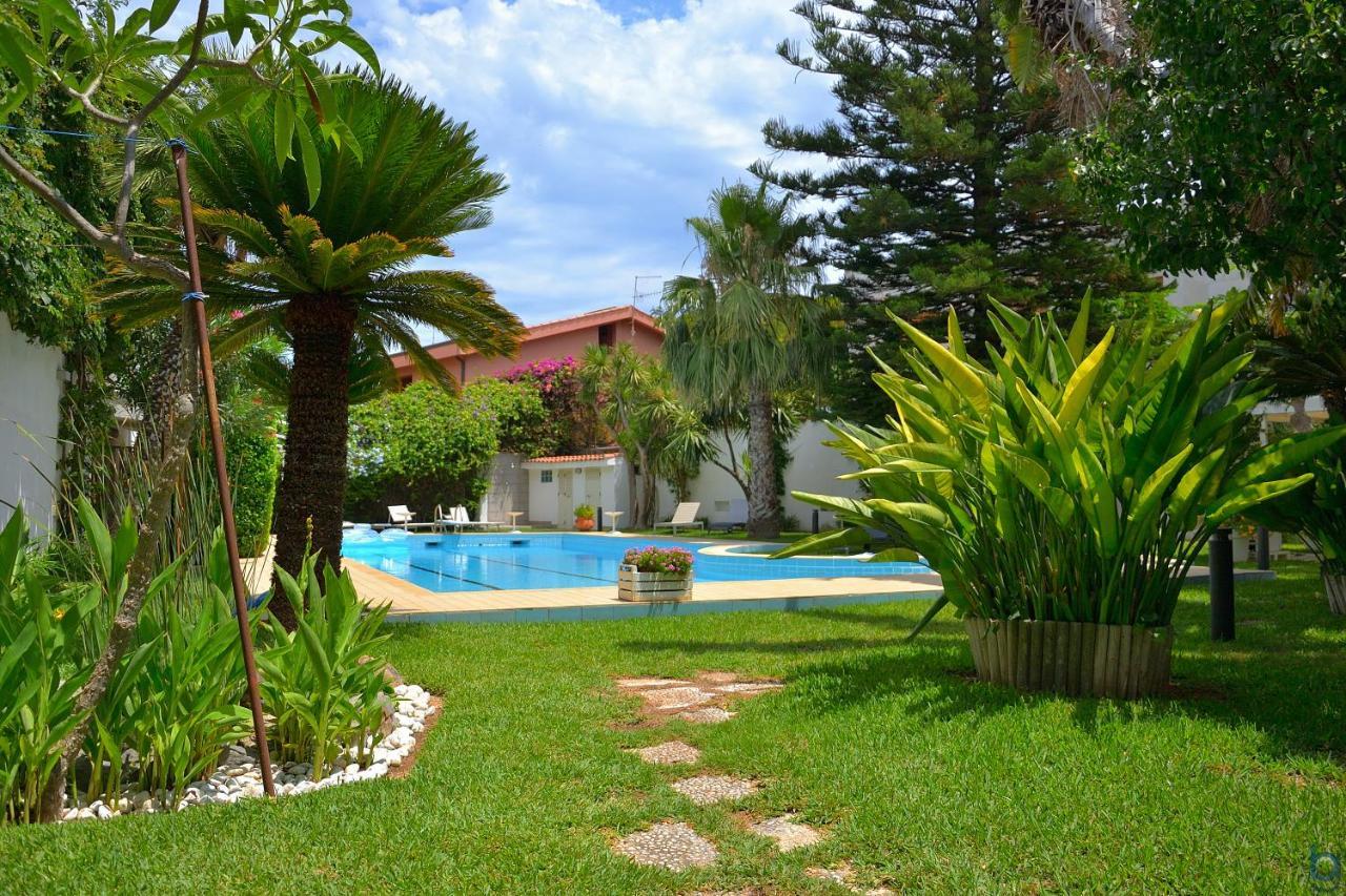 B&B Mondello Resort Eksteriør bilde